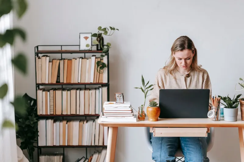 How to Search for Projects on FlexGigzz (And Actually Land the Ones Worth Your Time)